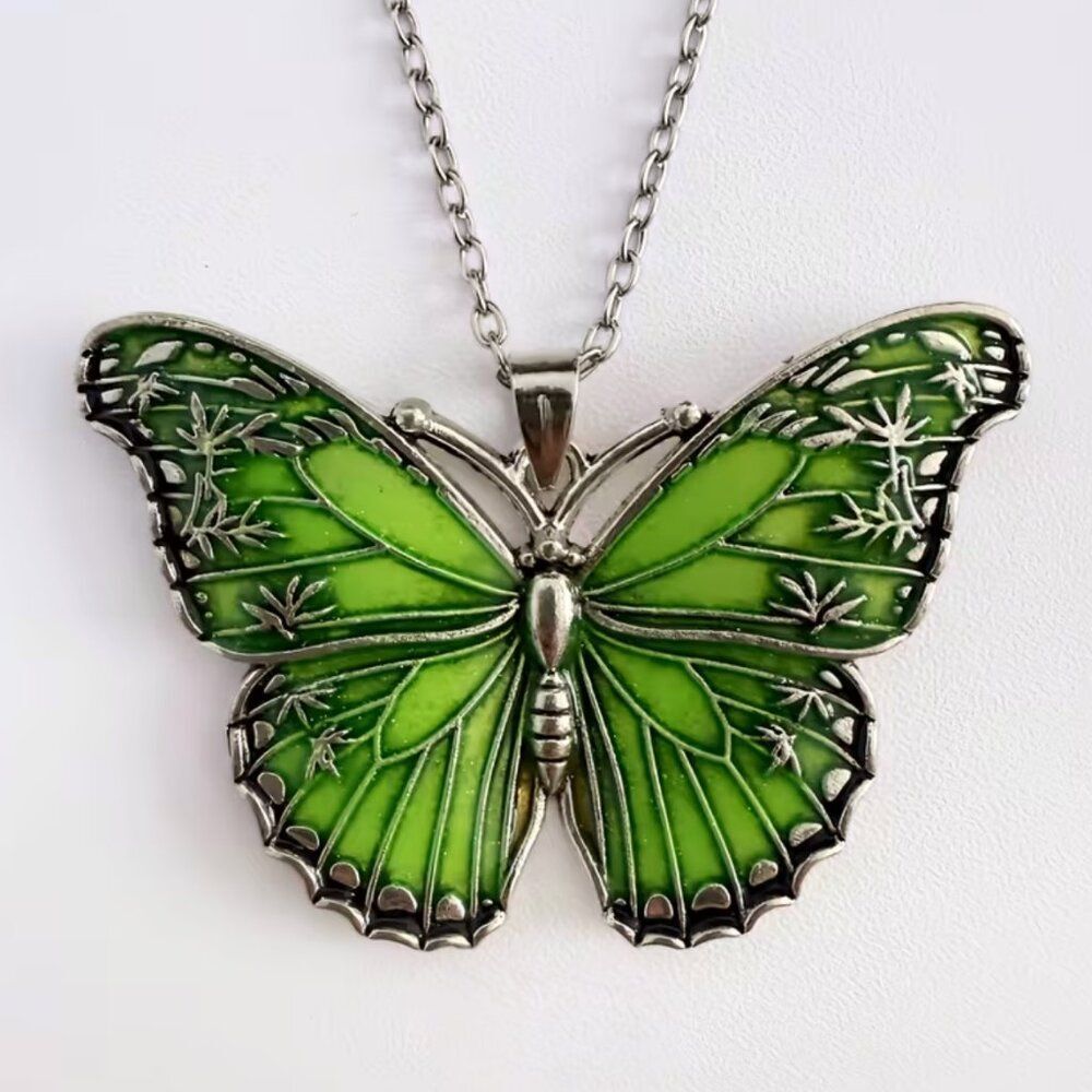 NWT Spring Dew Butterfly Necklace Shimmering Light Green Enamel Finish